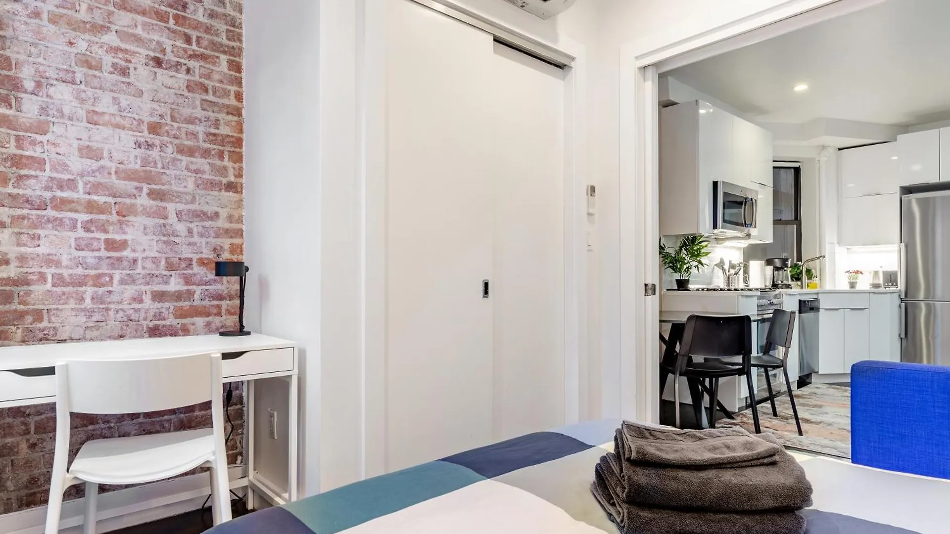 Explore Hudson Yards At Aesthetic Prime 2Bd Apartmnet New York