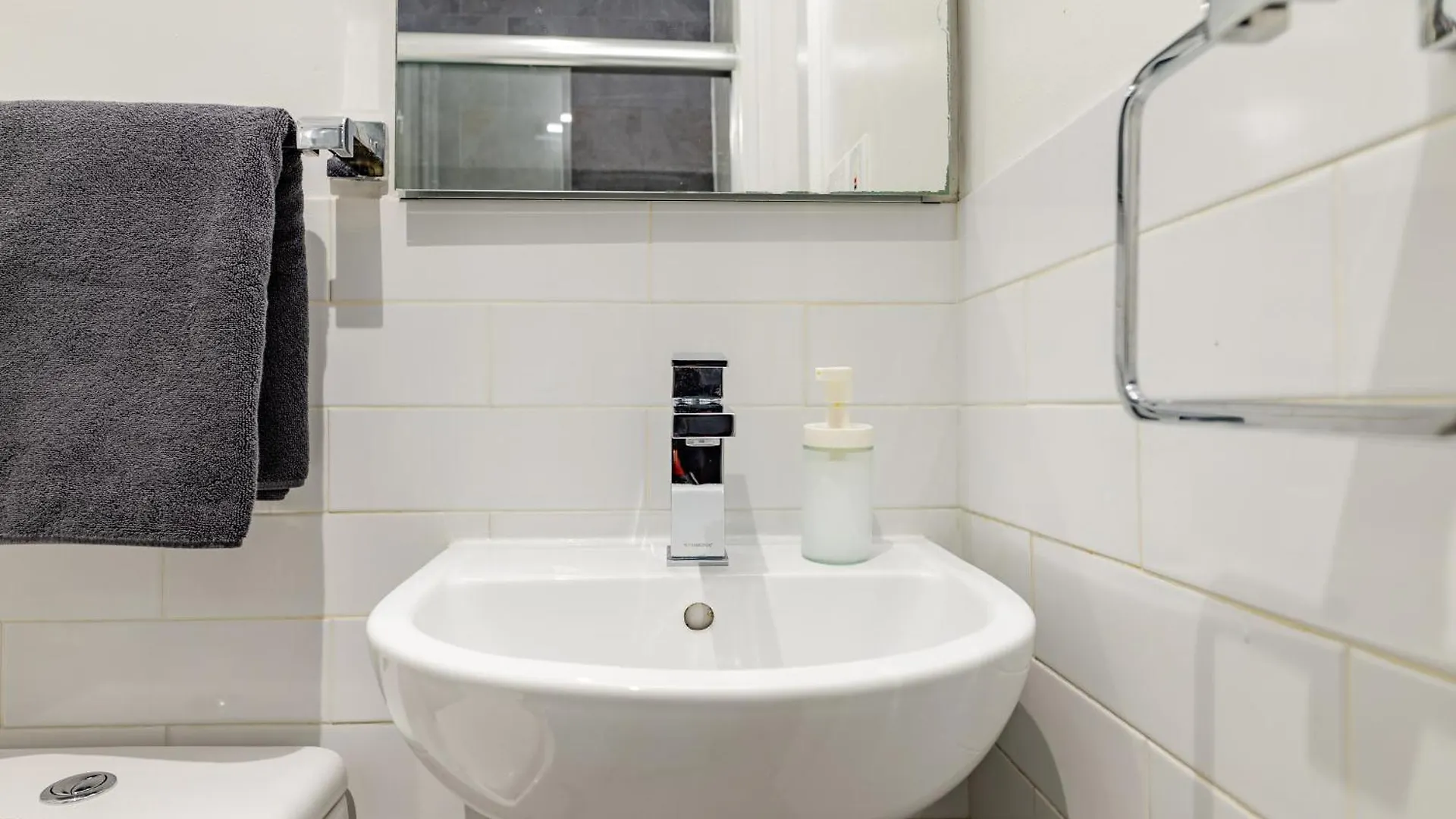 Explore Hudson Yards At Aesthetic Prime 2Bd Apartmnet New York United States