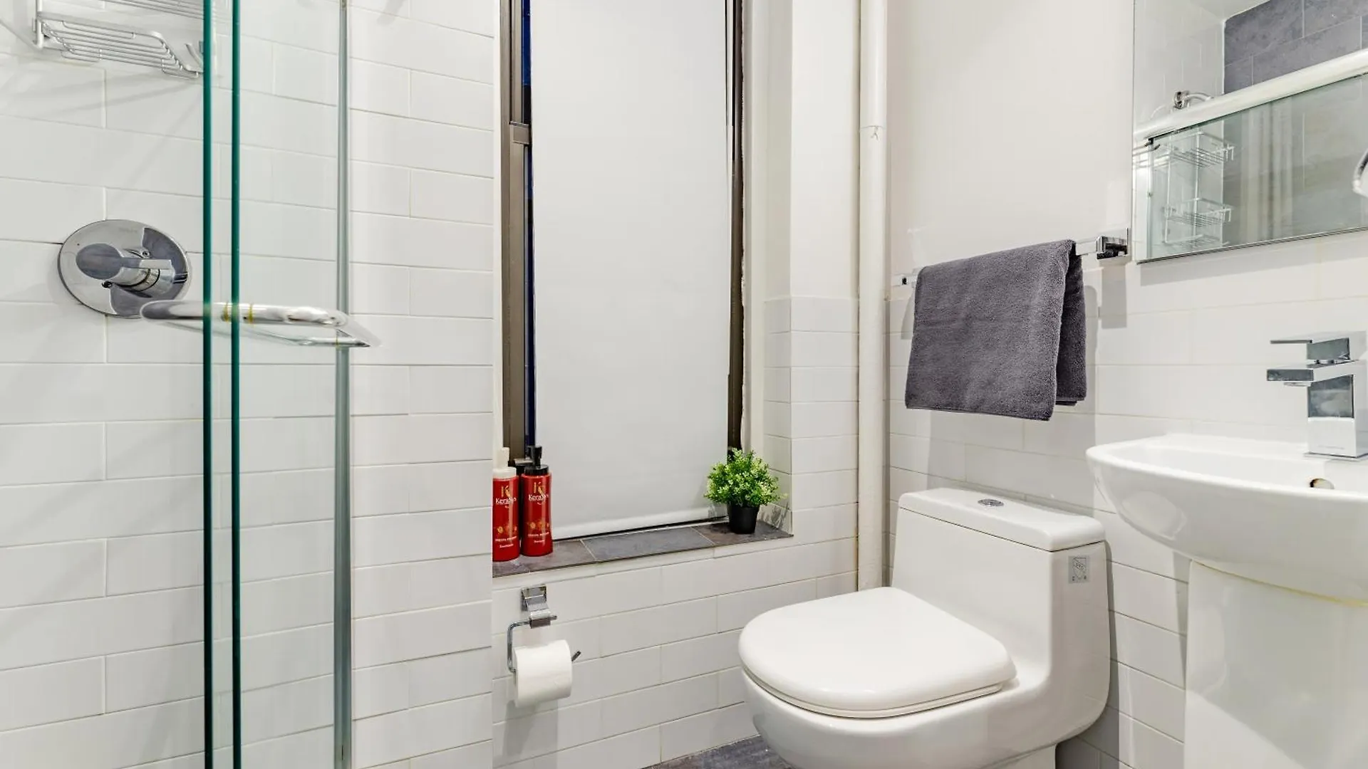 Explore Hudson Yards At Aesthetic Prime 2Bd Apartmnet New York 0*,  United States